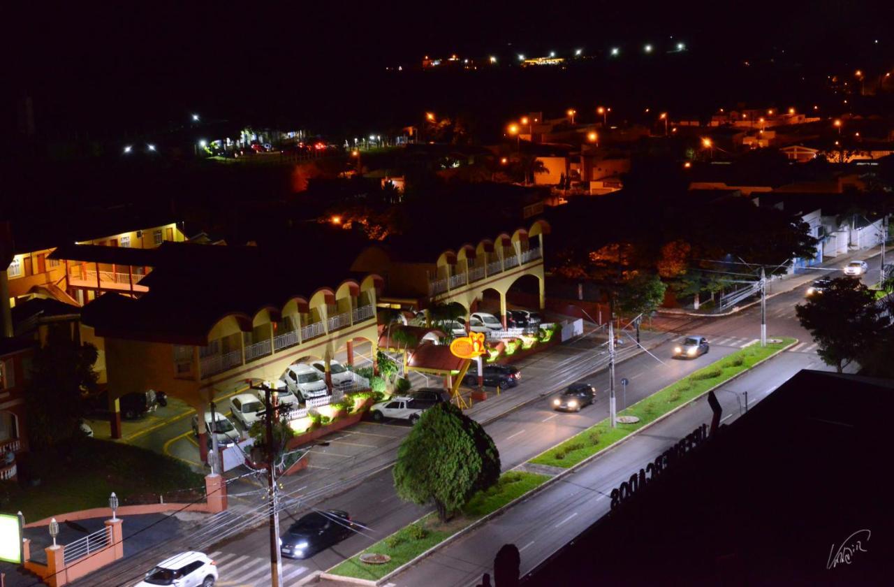 Kanoa Hotel Santo Antônio da Platina 外观 照片